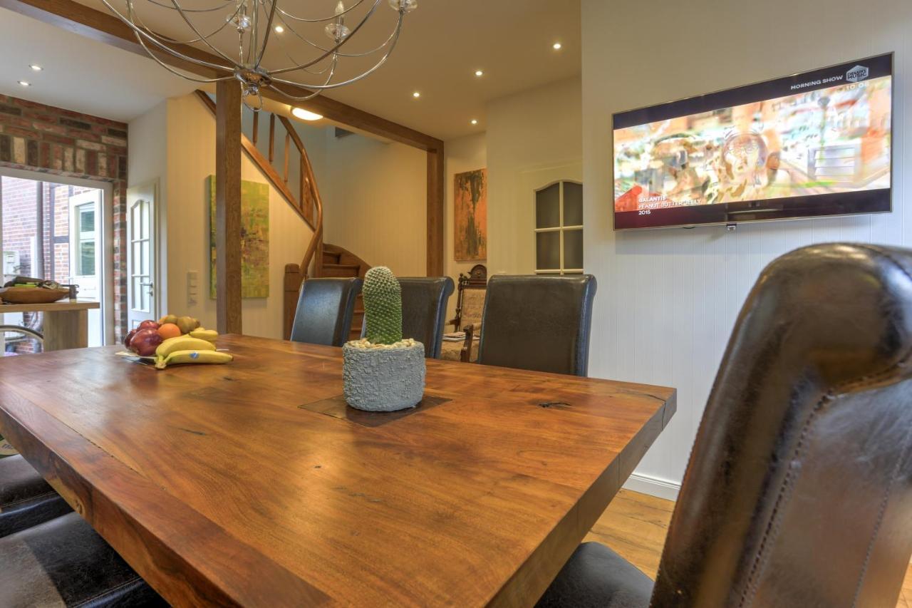 Stadtjuwel Schwerin Luxus Ferienhaus In Der Altstadt Buitenkant foto
